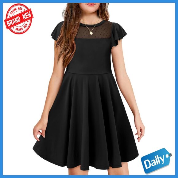 black dress satin Black V-Neck Satin Gown With Detailed Seamlines and Godet